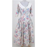Vintage 80s Size M cream floral dress