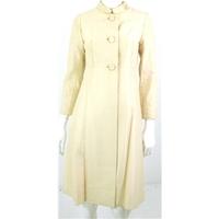 Vintage 1960\'s Julian Rose Size 10 Ivory Long Jacket