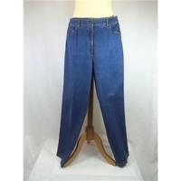 viyella size m blue jeans