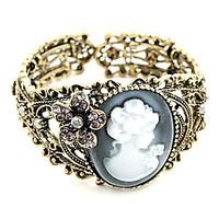 Vintage Lady Anaglyphs Hollow-Out Opening Bracelet Christmas Gifts