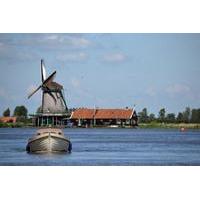 Volendam, Marken and Windmills + Amsterdam Guided City Tour