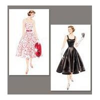 Vogue Ladies Sewing Pattern 2902 Vintage Style Dresses & Belt