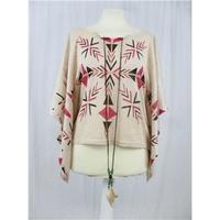 Voulez Vous Size: S/M Beige Aztec patterned poncho