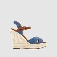 walker romantic wedge sandals