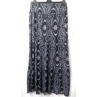 Wallis - Size: M - Black - Long skirt