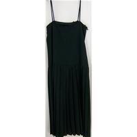 wallis size 10 black sleeveless dress