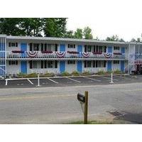 Weirs Beach Motel and Cottages