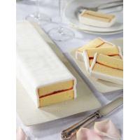 wedding cutting bar cake sponge with white icing