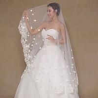 Wedding Veil One-tier Chapel Veils Lace Applique Edge Tulle Lace Ivory