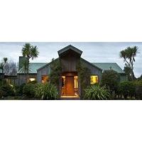 Whakaipo Lodge