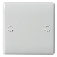 White slim profile 25A Flex Outlet Plate Bottom Entry White - E25065