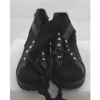 Whistles, size 6 black Nadia trek boot with faux hair appearance