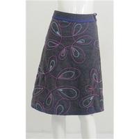 White Stuff Size 14 Grey knee length skirt with Colorful knit Embroidery