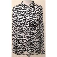 Whistles size 6 ivory & navy leopard print oversized blouse