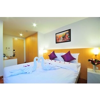 Win Long Place Serviced Apartment