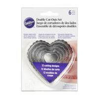 Wilton Scalloped Heart Double-Sided Cutter Set