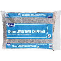 Wickes 10mm Limestone Chippings Major Bag