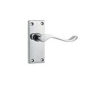 wickes monaco victorian scroll latch handles pair chrome finish