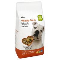 Wilko Dog Wheaty Feast Biscuit Mixer 3kg