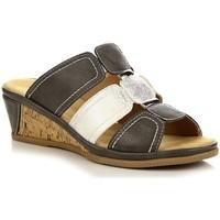 wishot szarobiae laczki na womens sandals in multicolour