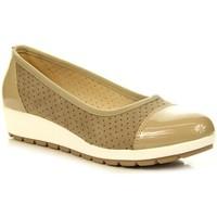 Wishot Be?owe A?urowe NA women\'s Shoes (Pumps / Ballerinas) in BEIGE