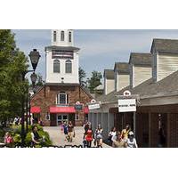 Woodbury Common Premium Outlets Shopping Tour with Japanese Guide