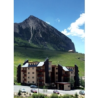 Wood Creek Condominiums