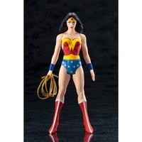 Wonder Woman Classic Series (DC Comics) Kotobukiya ArtFX Statue Figure
