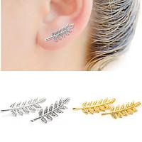 Women\'s Gold Silver Black Leaf Stud Earrings (1 Pair)