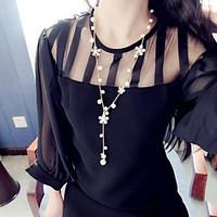 Women\'s Fashion Sweet Alloy Flowers Pearl Sweater Chain Necklaces 1pc