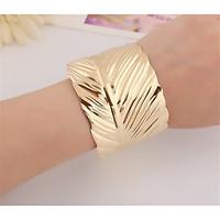Women\'s Cuff Bracelet Fashion Alloy Leaf Jewelry For Party Special Occasion Gift 1 pcs
