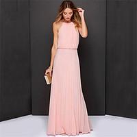 Women\'s Halter Solid Color Pleated Maxi Chiffon Dress