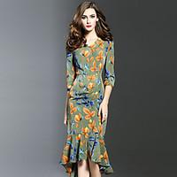 Women\'s Plus Size Going out Street chic Trumpet/Mermaid Dress, Floral V Neck Asymmetrical ½ Length Sleeve Polyester Green Spring FallMid