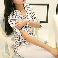 womensthe translation of black and white geometric in shirt sleeves