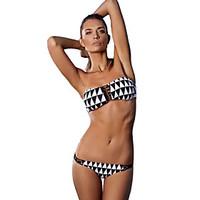 Women\'s Strapless Geometric Pattern Beads Wireless Padded Top Bottom Bikini Swimwear