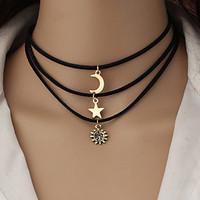 Women\'s 3 Pcs a Sets New Fashion Moon Star Sun Pendant Choker Necklace for Women Alloy Flannelette Necklace Sets Jewelry Gift