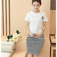Women\'s Casual/Daily Simple Summer T-shirt Skirt Suits, Solid Striped Round Neck Half Sleeve Micro-elastic