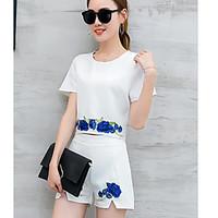 Women\'s Casual/Daily Street chic Spring T-shirt Pant Suits, Solid Floral Round Neck Short Sleeve