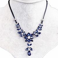 Women\'s Pendant Necklaces Collar Necklace Crystal Crystal Flower Flower Style Royal Blue Jewelry Wedding Party Daily 1pc