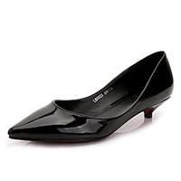 Women\'s Heels Spring / Fall Comfort Patent Leather Office Career / Dress / Casual Low Heel OthersBlack / White