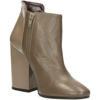 wo milano t26 ankle boots womens low boots in beige