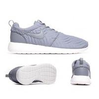 womens roshe one premium quilted trainer