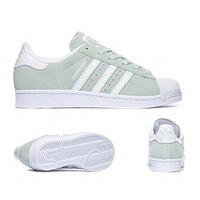 womens superstar trainer