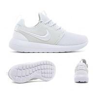 Womens Roshe Two Breathe Trainer