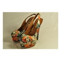 Women\'s floral shoes. River Island - Size: 6 - Multi-coloured - Heeled shoes