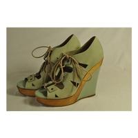 womens wedge heeled shoes topshop size 3 green peep toe shoes