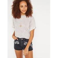 Womens Black Embroidered Mom Shorts, Black