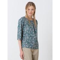 Woman\'s stretch poplin top with a Somewhere exclusive Indian print, HIKIJI