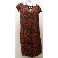 Women\'s dress Dorothy Perkins - Size: 22 - Red - Knee length dress