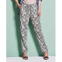 Woven Printed Hareem Trousers Short